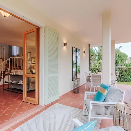 Villa By The In *